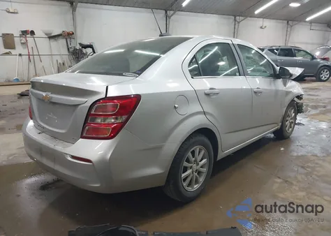 2017 Chevrolet Sonic Lt Manual from USA, damaged, VIN 1G1JC5SB1H4112939